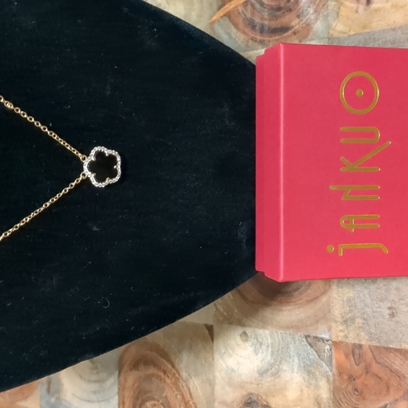 Jankuo 14k Gold Plated Onyx &  Cubic Zirconia Necklace New in Box ❤ - Picture 4 of 4